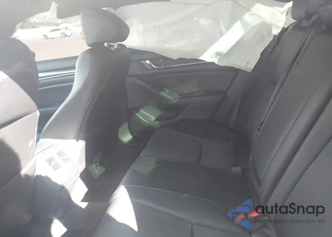 2019 Honda Accord Sport 2.0T z USA, uszkodzony, nr VIN 1HGCV2E38KA032321